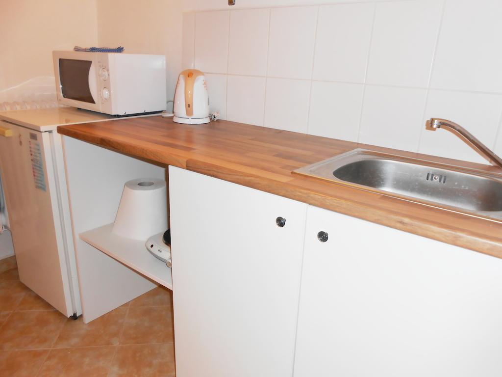 White Rabbit Hall Hotel Podebrady Room photo